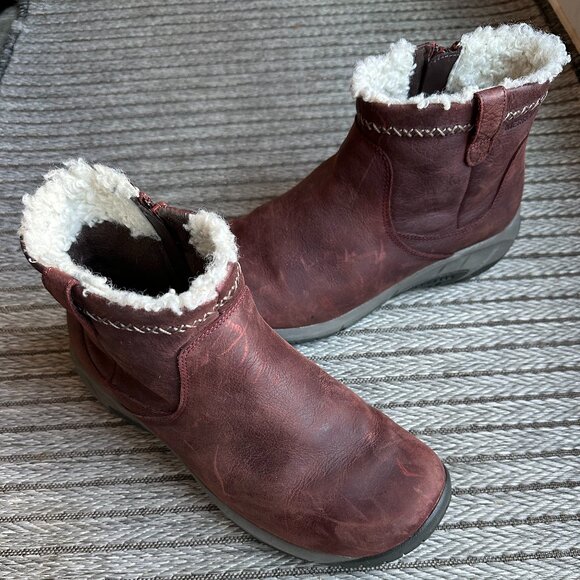 Merrell Leather Boots - Picture 2 of 5